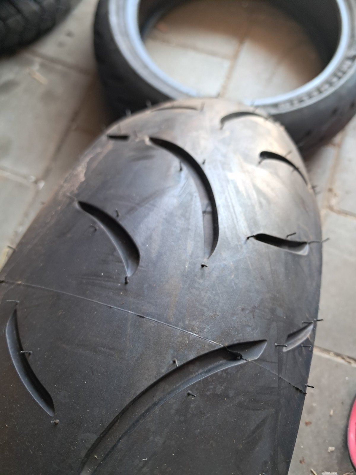 Motorband 180/55/17 nieuw, Ophalen