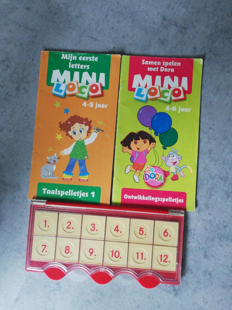 Mini loco tegeldoos met 2 boekjes, 4-6 jaar, Ophalen of Verzenden, Zo goed als nieuw, Taal en Lezen