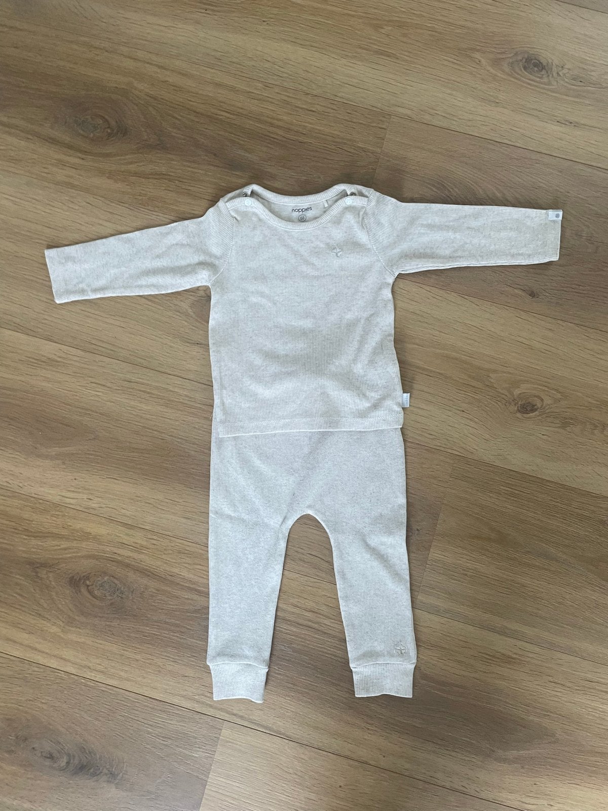 Noppies pakje maat 68 - Zo goed als nieuw, Kinderen en Baby's, Babykleding | Maat 68, Ophalen of Verzenden, Zo goed als nieuw