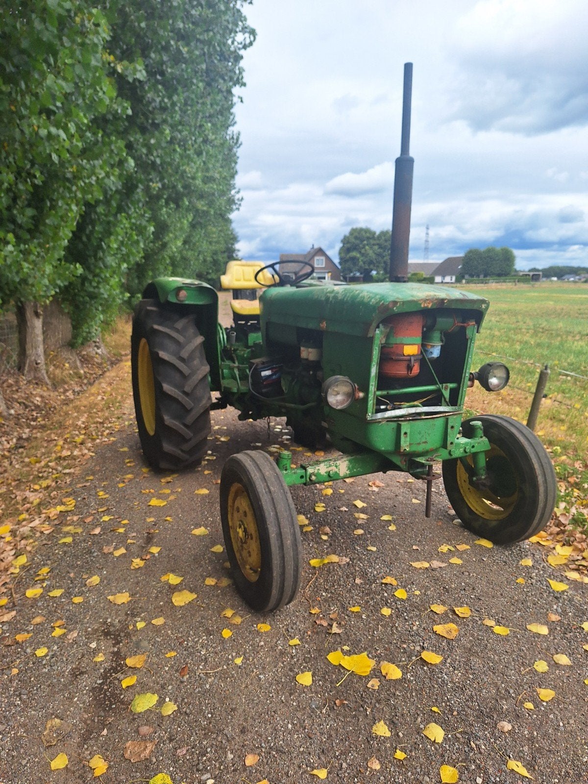 john deere 310 & international 423 & Grondbak 2 meter Zie o, Ophalen of Verzenden, Gebruikt, Tot 80 Pk, Case IH