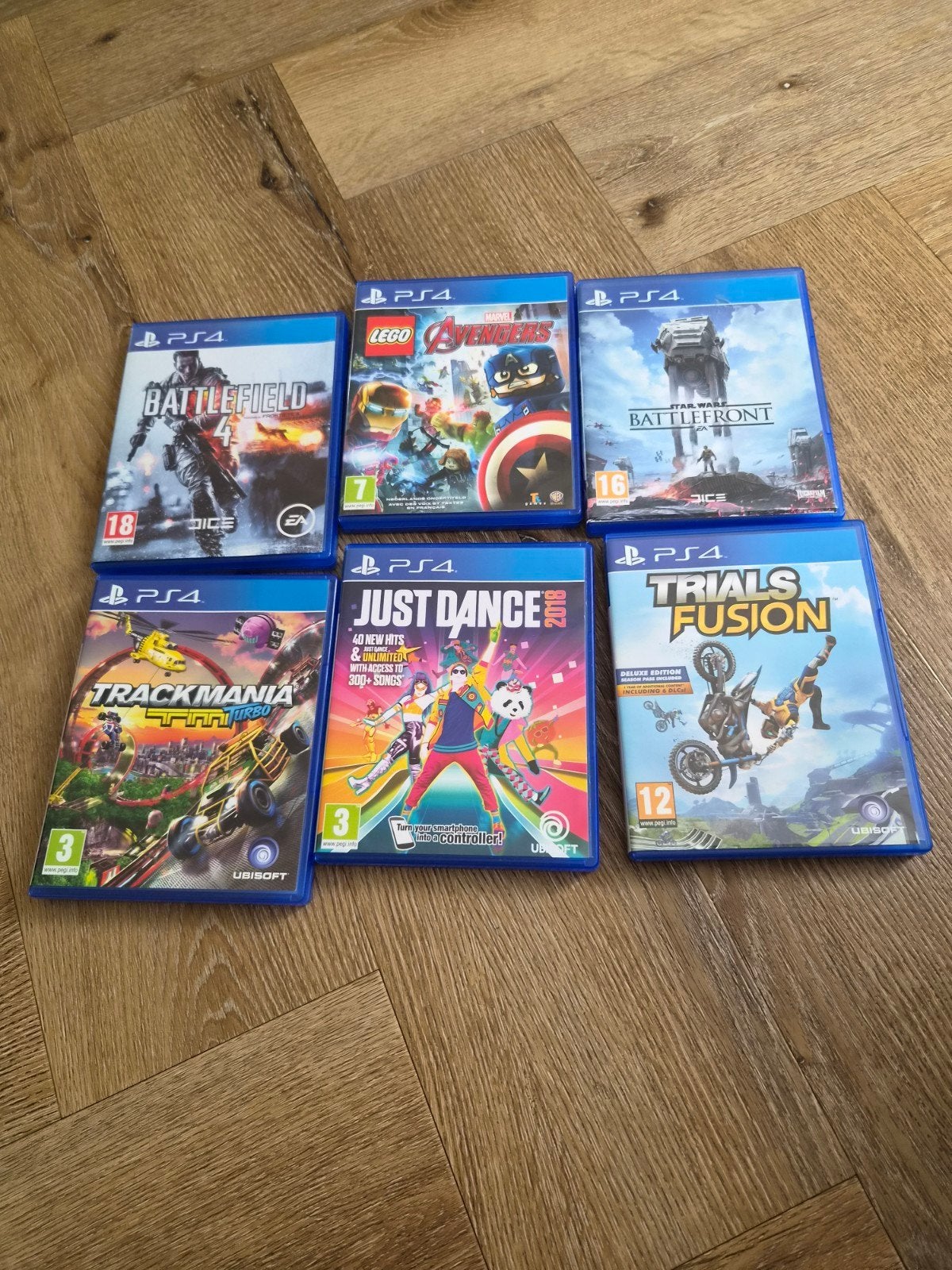 PS4 Slim 500GB met 6 games en externe harde schijf, Ophalen, Zo goed als nieuw