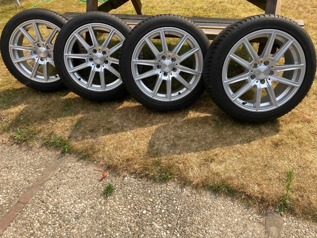 17 inch velgen en banden, Auto-onderdelen, Banden en Velgen, Ophalen, Gebruikt, Banden en Velgen, 17 inch