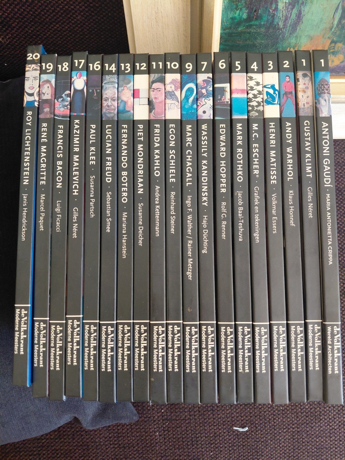 De Volkskrant Moderne Meesters Kunstboeken Collectie, Boeken, Ophalen of Verzenden, Gelezen, Overige onderwerpen, Diverse auteurs