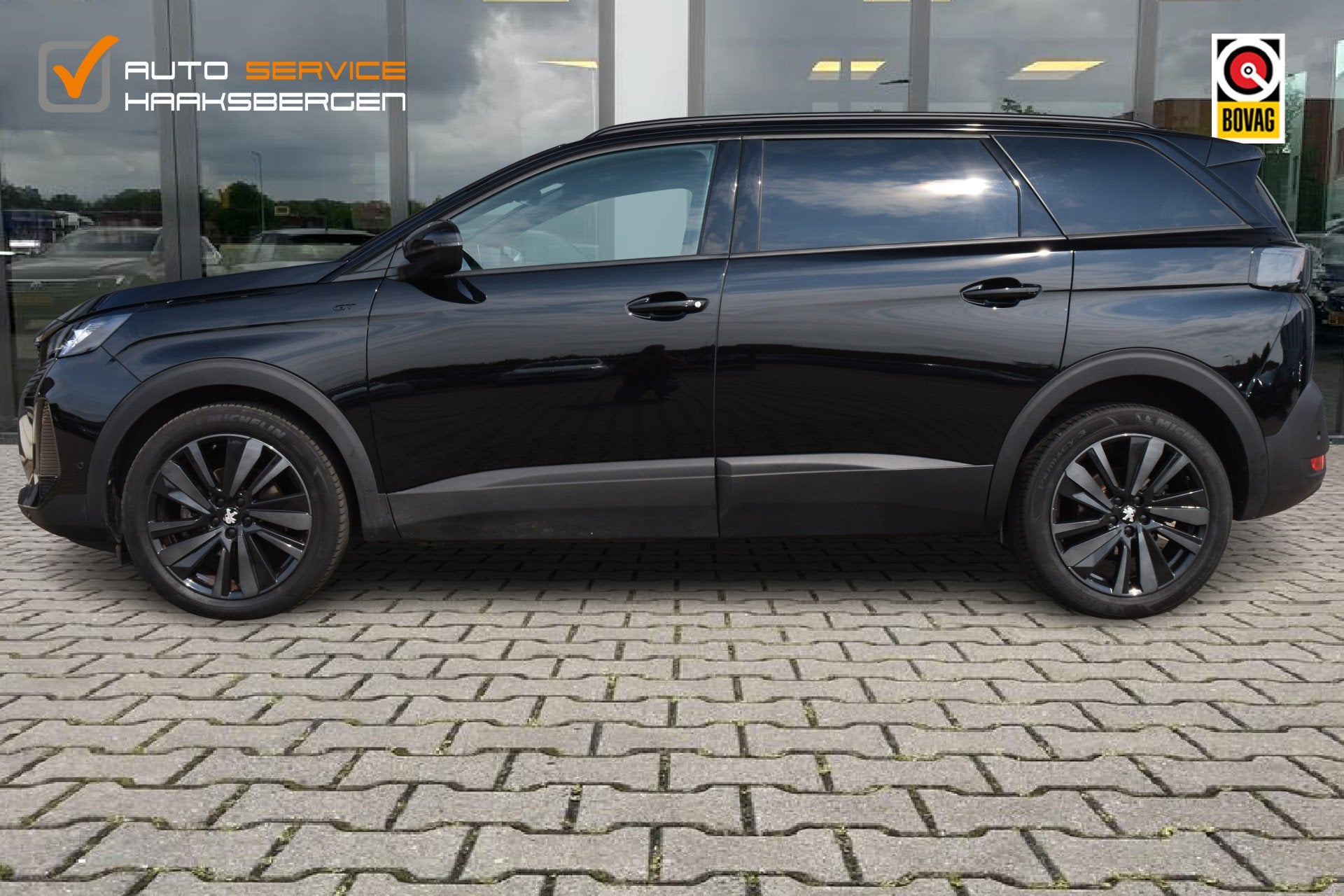 Peugeot 5008 1.2 PureTech GT 7p Blackpack | ACC | 360 Camera, 15 km/l, Gebruikt, Zwart, 1199 cc