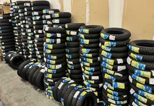 Michelin scooter en motor banden uitvoorraad leverbaar, Nieuw, Ophalen of Verzenden