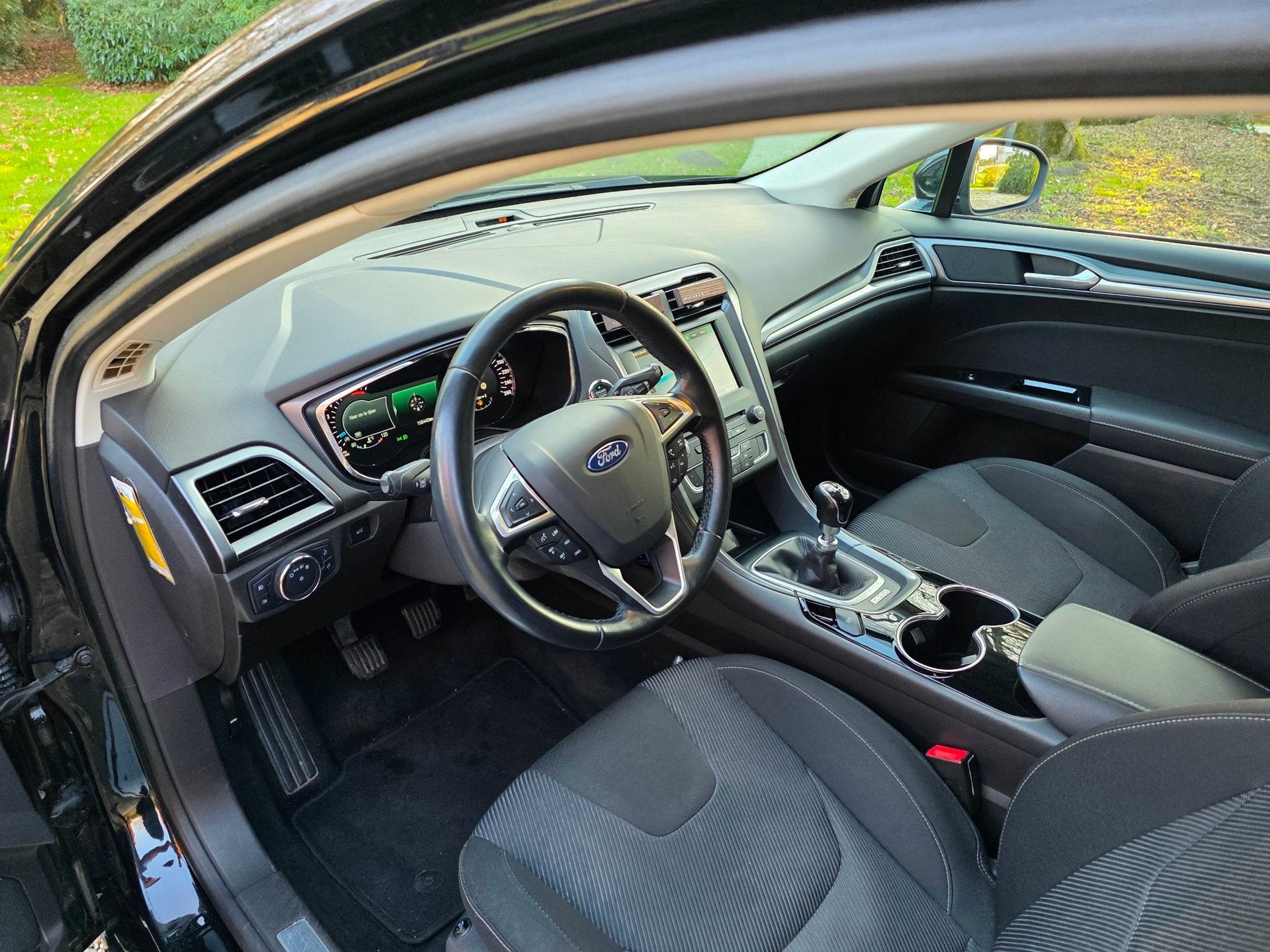 Ford Mondeo Wagon 1.5 Titanium NAVI/cruise/AIRCO, Voorwielaandrijving, Euro 6, 4 cilinders, Automatische klimaatregeling