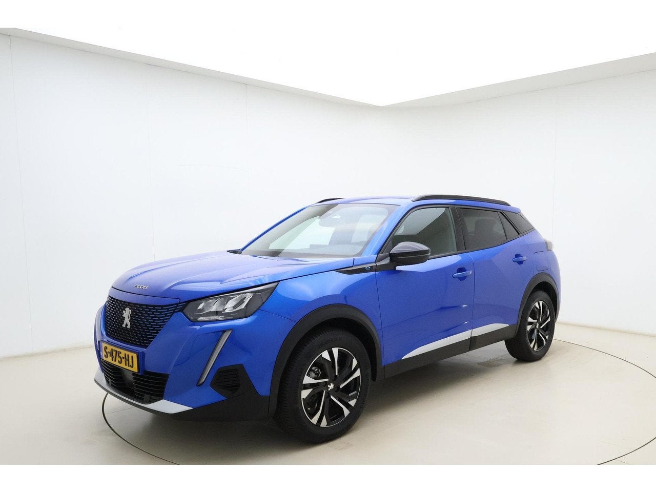 Peugeot e-2008 EV Allure Pack 50 kWh | Achteruitrijcamera |, Automaat, 136 pk, Gebruikt, SUV of Terreinwagen