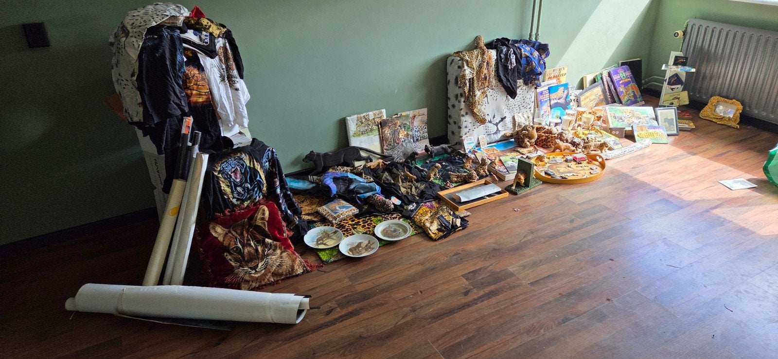 Grote verzameling grote katten ,boeken, kleding,posters, ect, Ophalen, Gebruikt