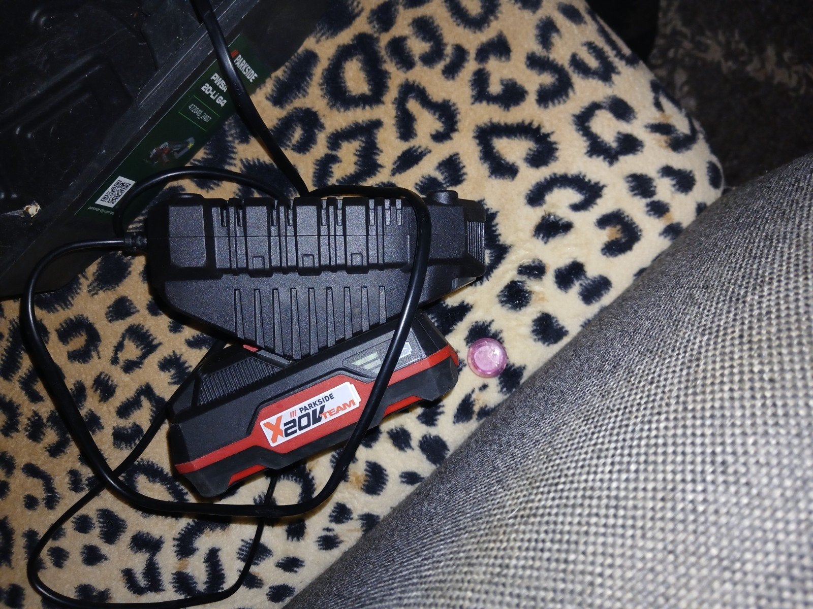Parkside Accu 20V met lader, Ophalen, Gebruikt, Minder dan 700 watt, Haakse handslijpmachine
