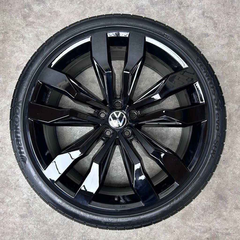 21 inch originele Suzuka velgen + zomerbanden VW Tiguan, Gebruikt, 255 mm, Banden en Velgen, Personenwagen