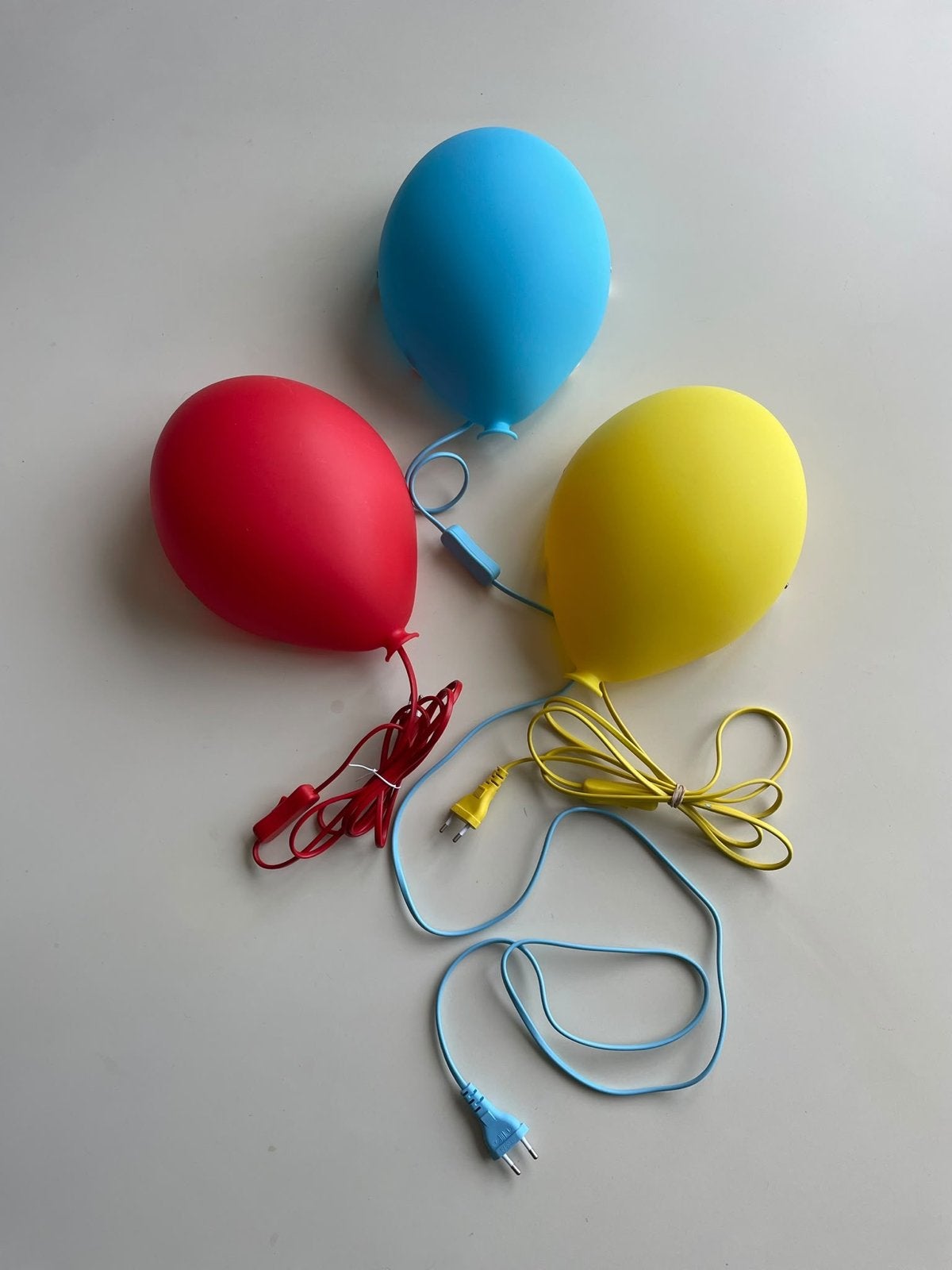 Set van 3 IKEA Drömminge Ballon Wandlampen (Rood, Geel, Blau, Gebruikt, Meerkleurig, Kunststof, Ophalen of Verzenden