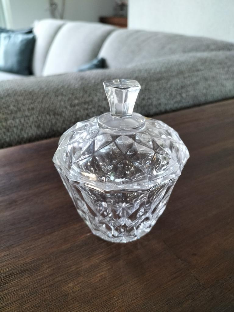 Nachtmann Bleikristall Bonbonnière - Elegante Snoeppot, Antiek en Kunst, Antiek | Glas en Kristal, Ophalen of Verzenden