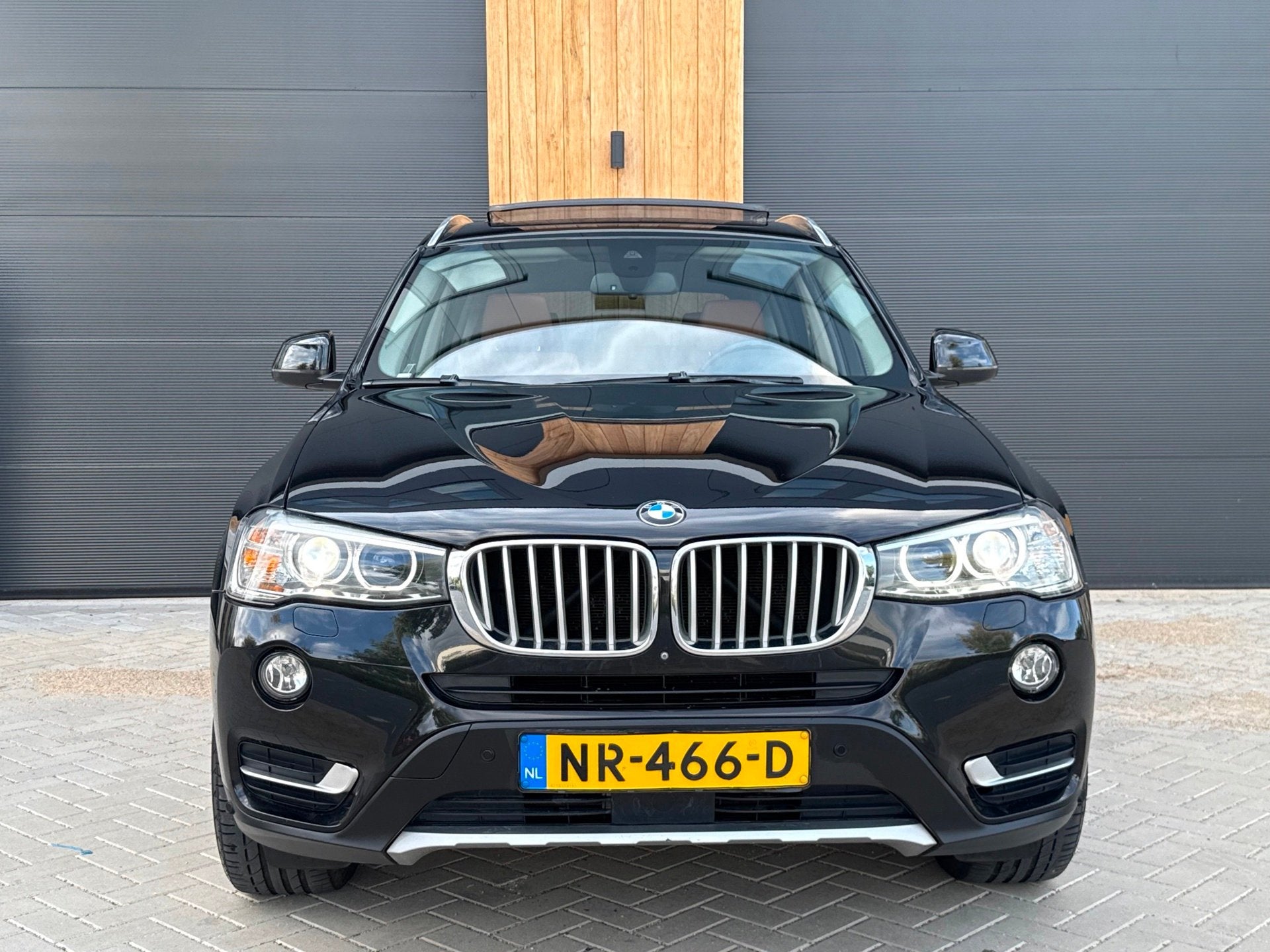 Foto 3 van BMW X3 XDrive20d High Executive (bj 2017) HuD/Pano/Leer/Xeno