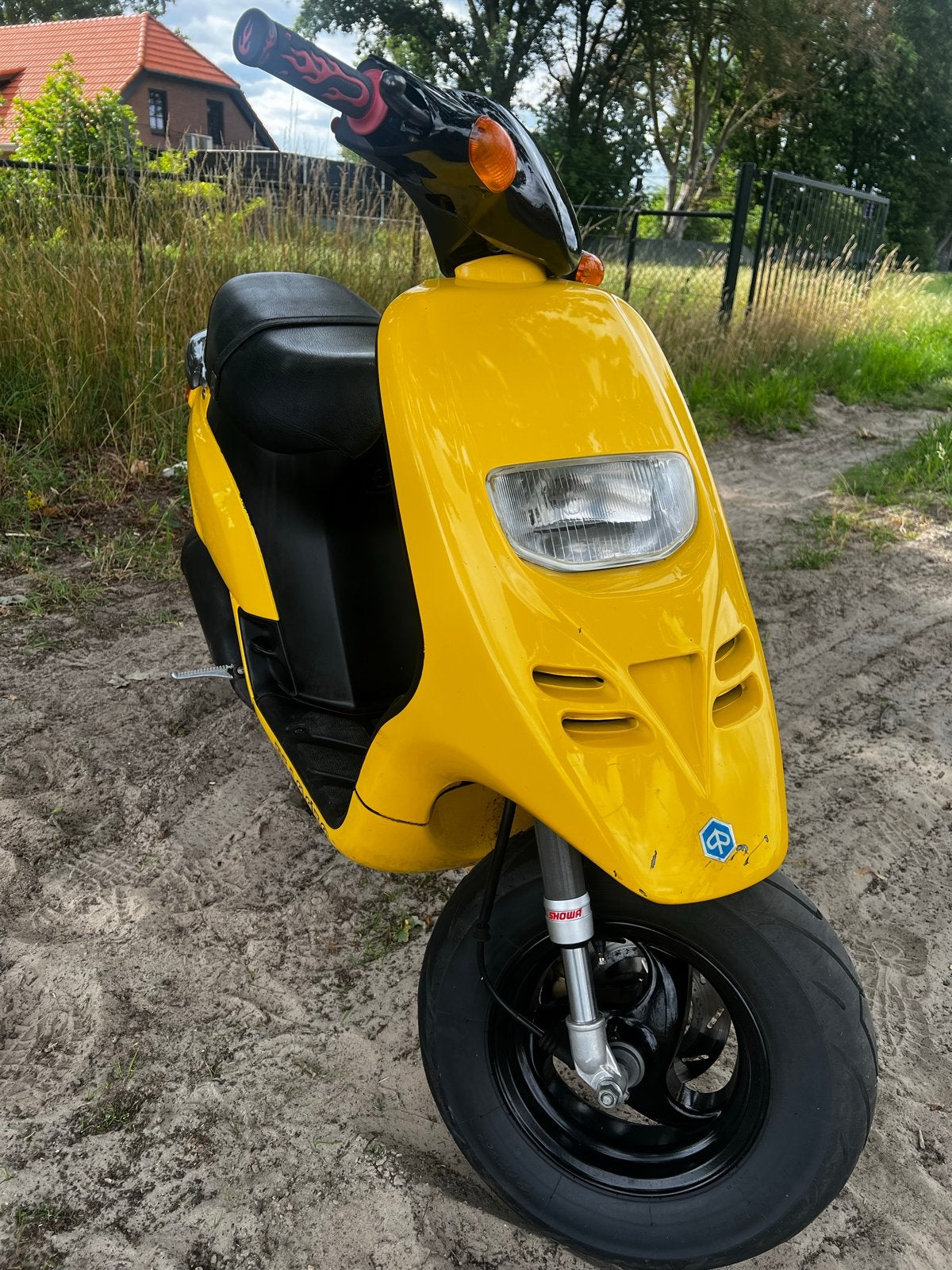 Piaggio Typhoon Sport series 125cc met papieren !, Fietsen en Brommers, Scooters | Piaggio, Ophalen, Gebruikt, Benzine, Overige modellen