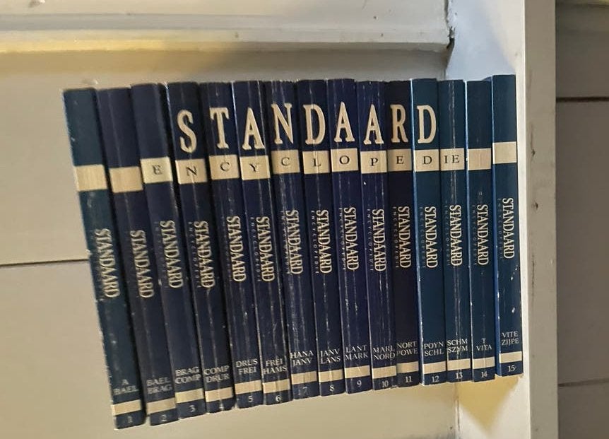 Complete set Standaard Encyclopedie - Pocket formaat, Boeken, Encyclopedieën, Ophalen of Verzenden, Gelezen, Algemeen, Complete serie