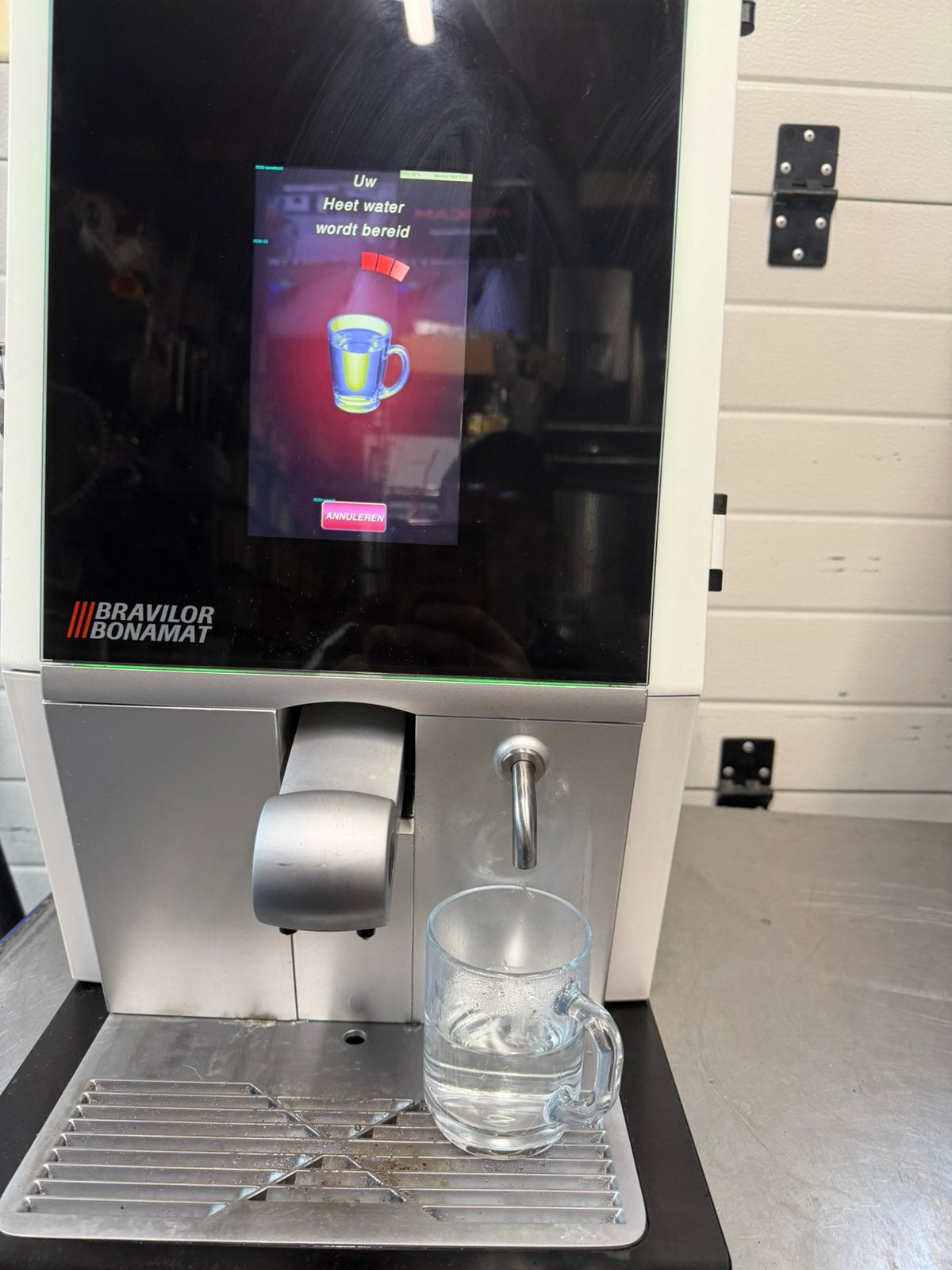 Bravilor Esprecious, Ophalen, Gebruikt, 10 kopjes of meer, Koffiemachine