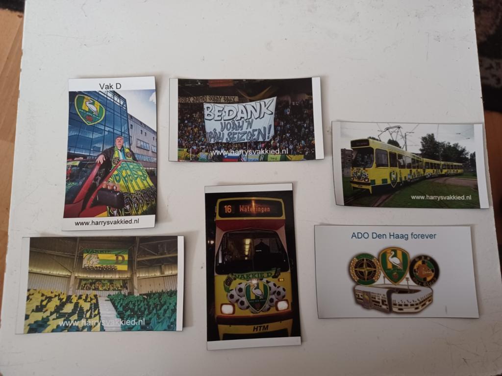 6 koelkast magneet ADO Den Haag vakkkie D, Ophalen of Verzenden, Overige binnenlandse clubs