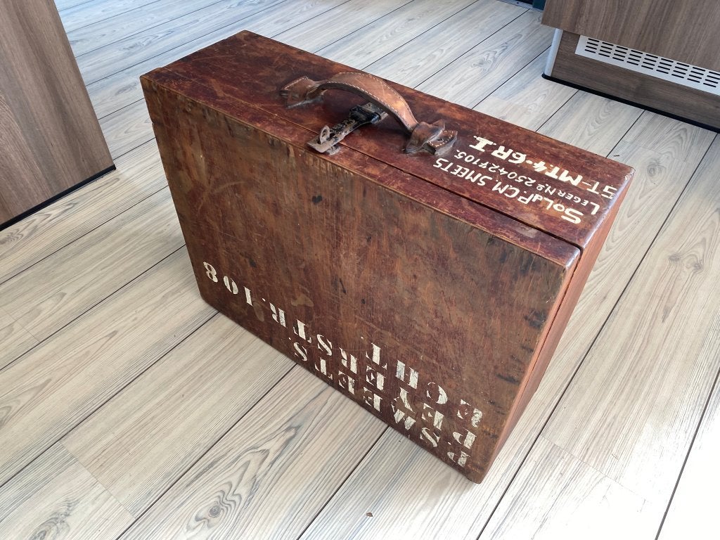 vintage koffer-kist-munitiekist soldaat, Ophalen, Huis en Inrichting