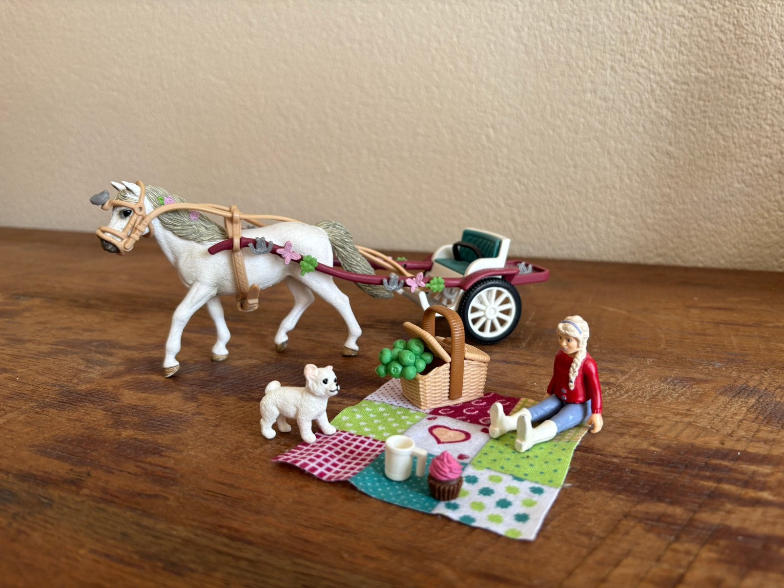 Schleich 42467 koets met paard, Clara & picknickset, Ophalen of Verzenden, Gebruikt