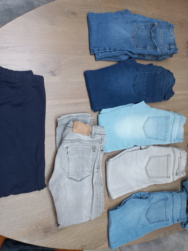 partij 7 lange broeken maat 134 jongen, Ophalen, Gebruikt, Jongen, Broek