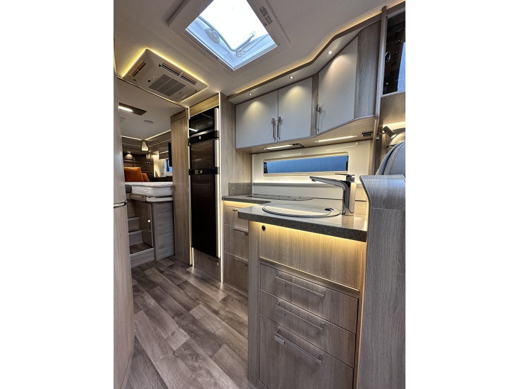 Caravans And Camping Kabe