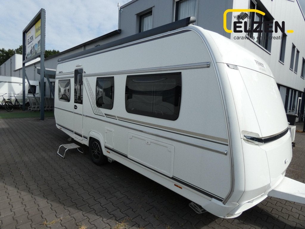 Fendt Diamant 560 SGW Mover en Thule luifel, Caravans en Kamperen, Caravans, Rondzit, Bedrijf, Overige typen, Schokbreker