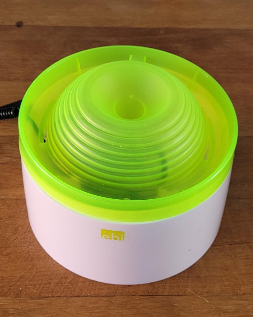Waterbak voor katten, elektrisch., Ophalen of Verzenden, Zo goed als nieuw