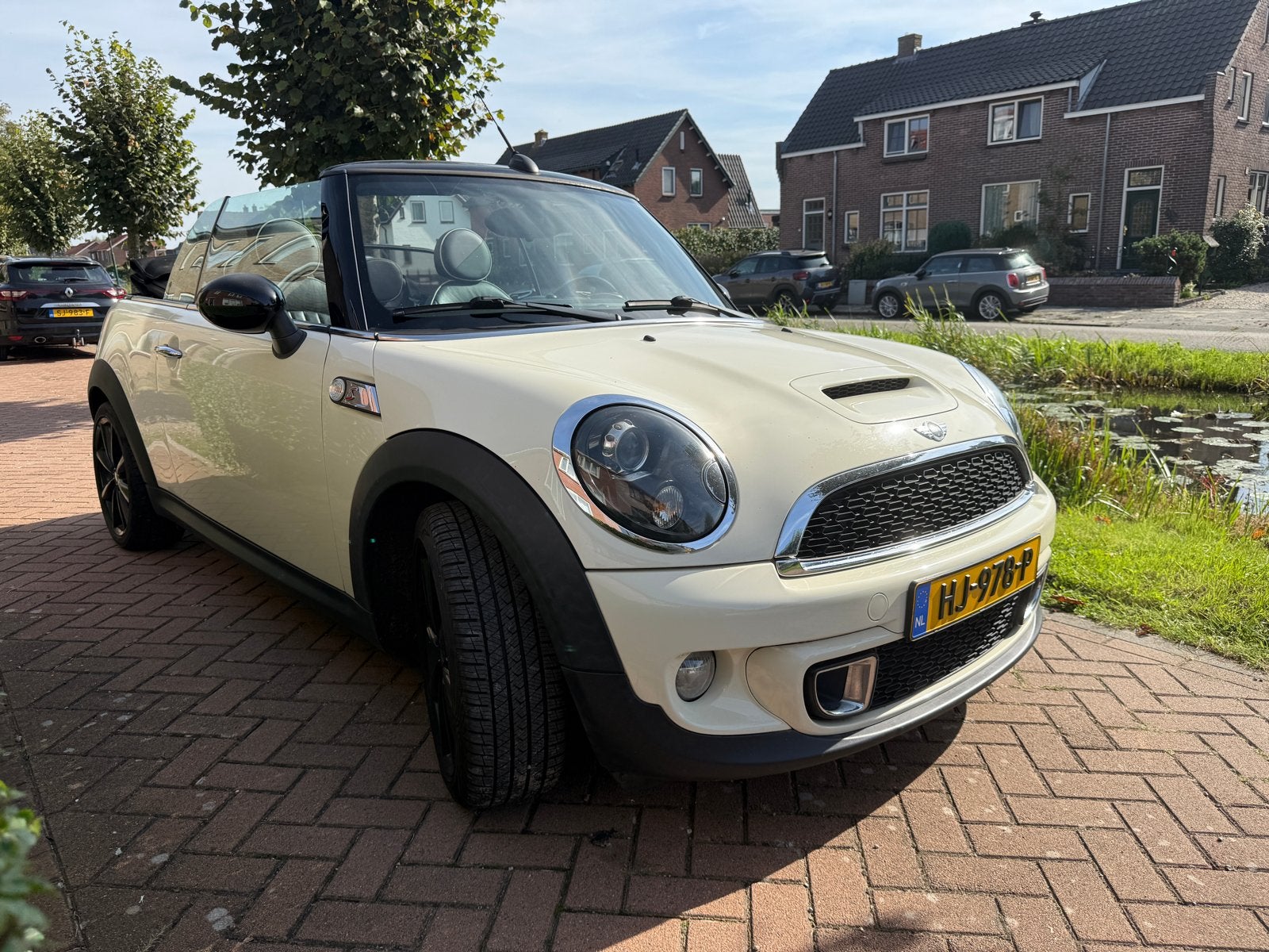 Mini 1.6 Cooper S cabrio 2011 Wit, Zwart, 4 cilinders, Cabriolet, 4 stoelen