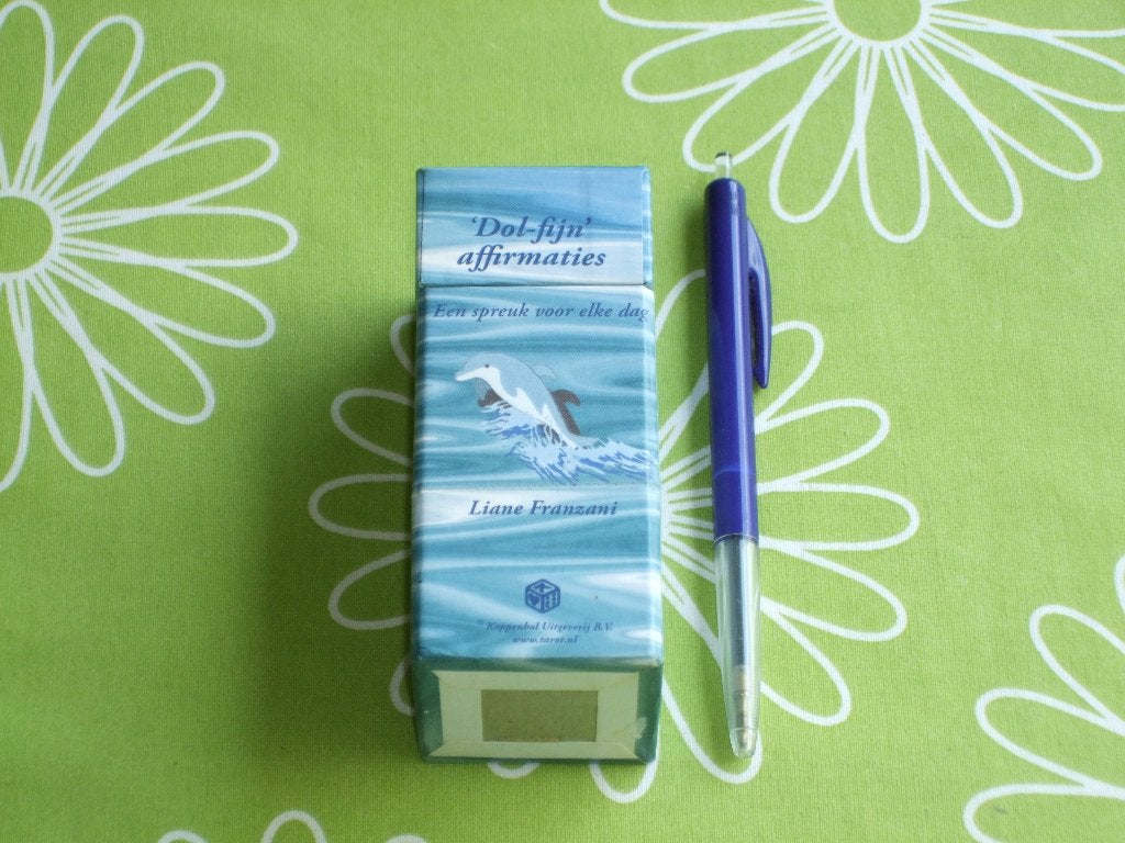 Dol-fijn affirmaties - Liane Franzani, Boeken, Ophalen of Verzenden, Zo goed als nieuw, Overige onderwerpen, Overige typen