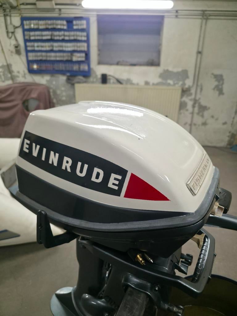 Evinrude fisherman 6pk, Watersport en Boten, Ophalen, Zo goed als nieuw, Overige typen