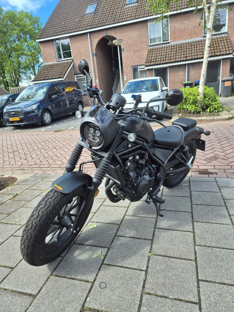Honda Rebel CMX500 SE 2025 Garantie 1100km Nieuwstaat, Motoren, Motoren | Honda, Particulier, Chopper, 12 t/m 35 kW, 2 cilinders