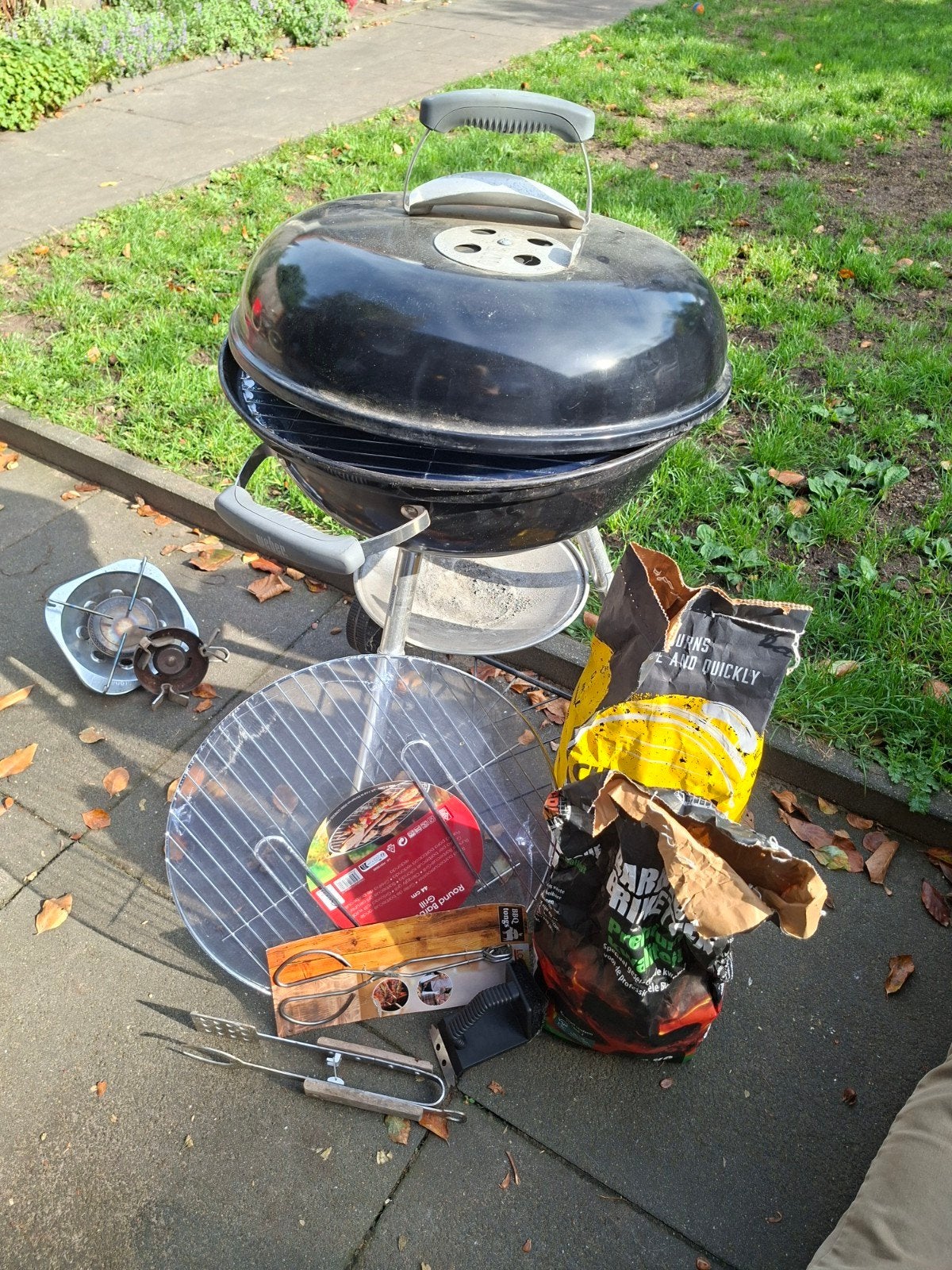 Weber BBQ met extra roosters en accessoires, Tuin en Terras, Ophalen, Gebruikt, Weber