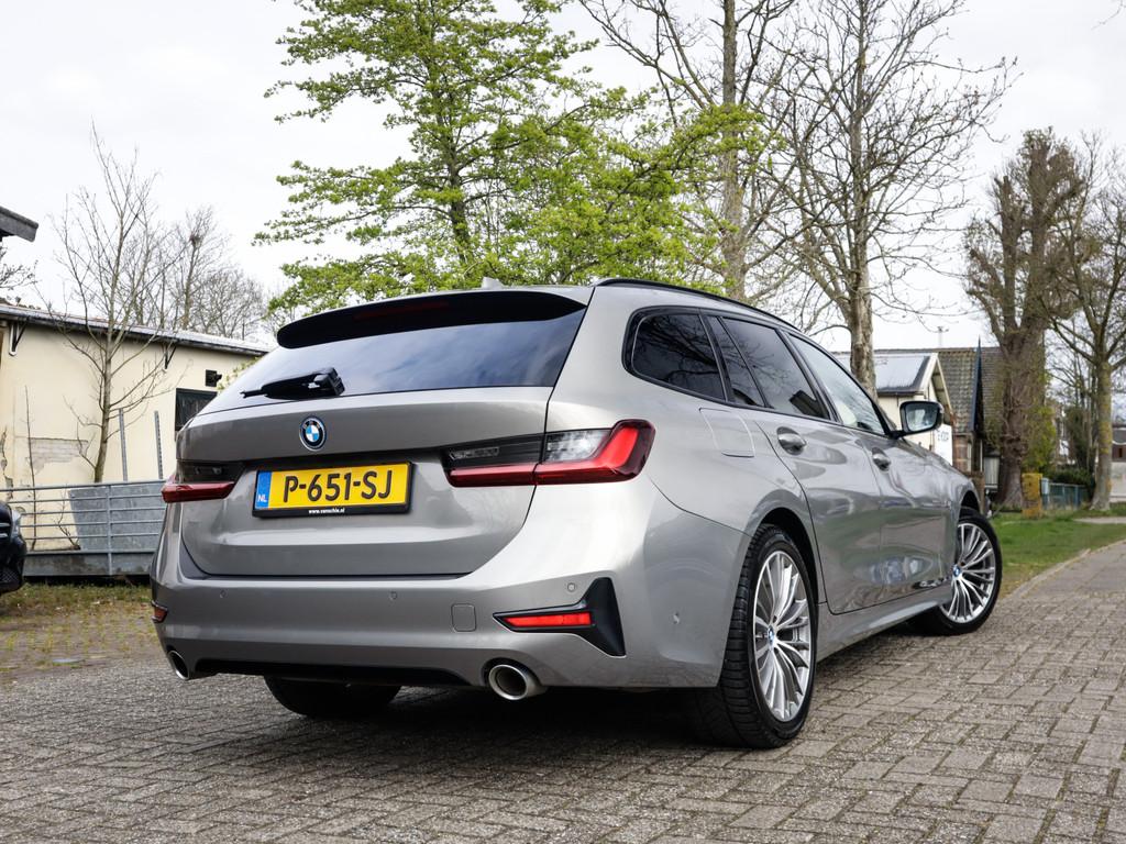 BMW 3 Serie Touring 320e xDrive Business Edition Plus 1e-Eig, Auto's, Gebruikt, Euro 6, 4 cilinders, 3-Serie