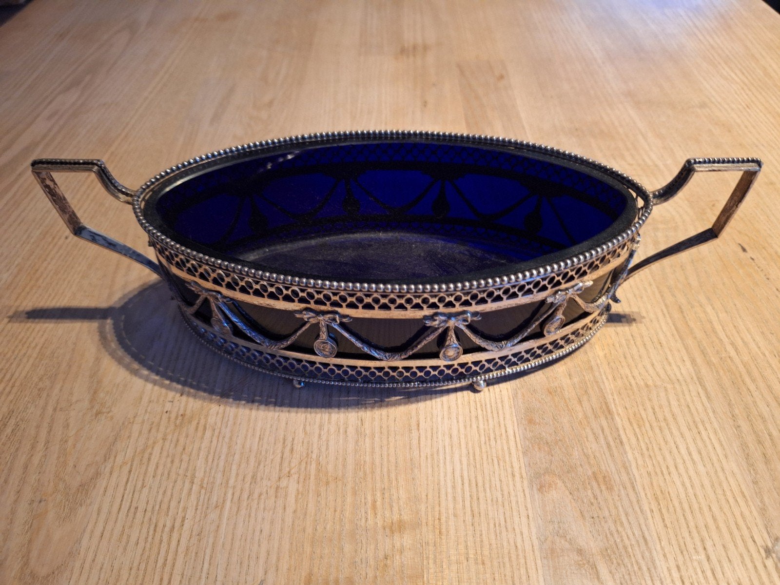 mooie zilveren schaal met blauw glazen binnenbak, Antiek en Kunst, Ophalen of Verzenden, Zilver