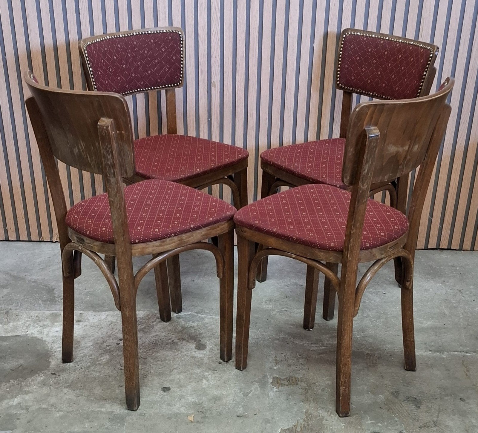 10 x Vintage Thonet cafestoelen bentwood stoelen bistro cafe, Antiek en Kunst, Antiek | Meubels | Stoelen en Banken, Ophalen of Verzenden