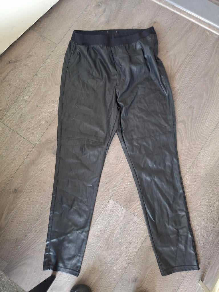 Maat 44 merk m&s leather look legging, Ophalen of Verzenden, Zo goed als nieuw, Zwart, Legging