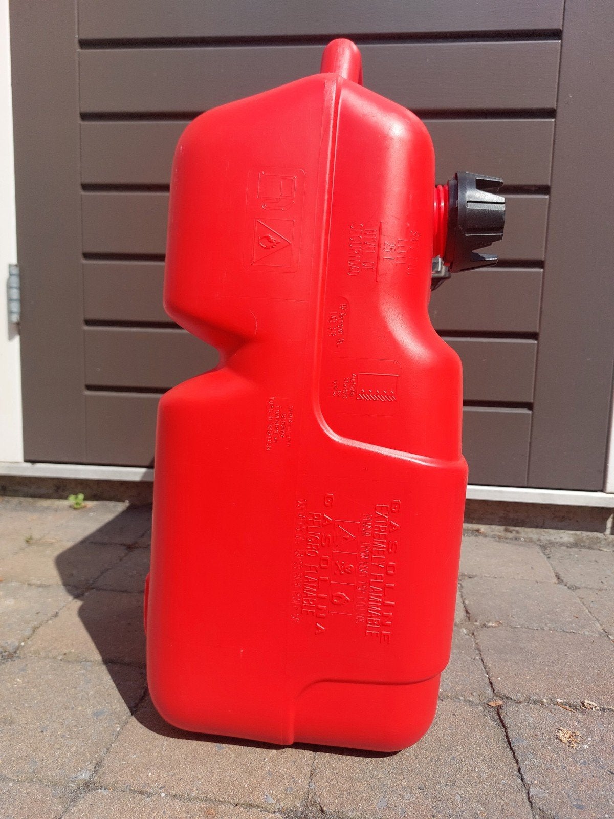 Brandstoftank zonder inhoud Suzuki 25 liter, Ophalen, Zo goed als nieuw