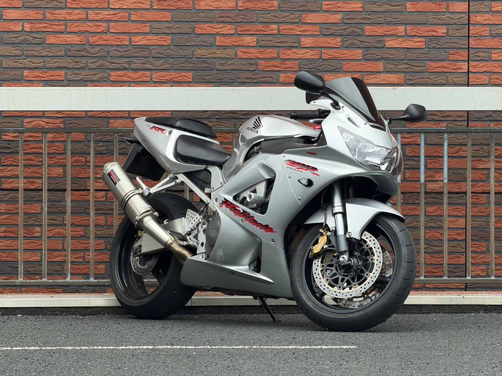 Honda CBR900RR Fireblade 2001 - Sportieve legende, Sportuitlaat, 4 cilinders, Motorrijbewijs A, Gebruikt