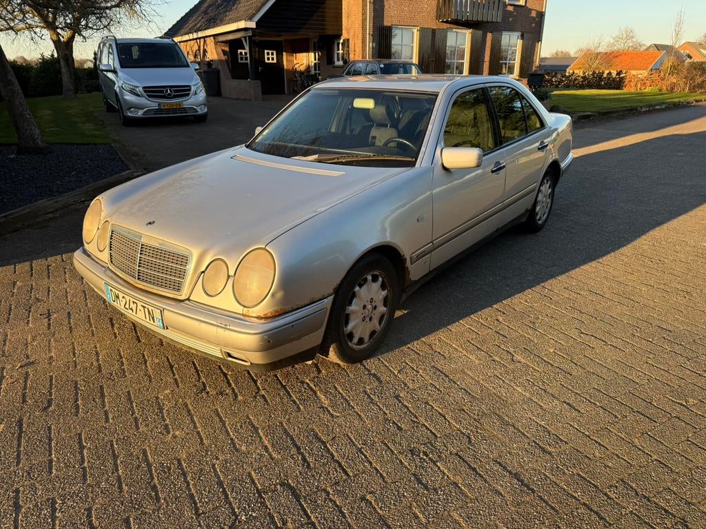 E300 TD OM606 slechts 240000km, Auto-onderdelen, Motor en Toebehoren, Mercedes-Benz, Gebruikt, Ophalen