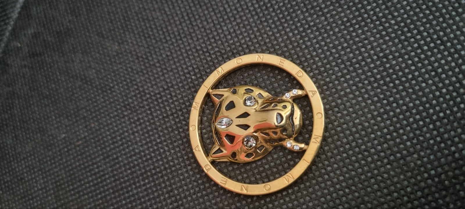 Mi Moneda Luipaard Munt - Gouden Kleur met Strass, Ophalen of Verzenden, Zo goed als nieuw