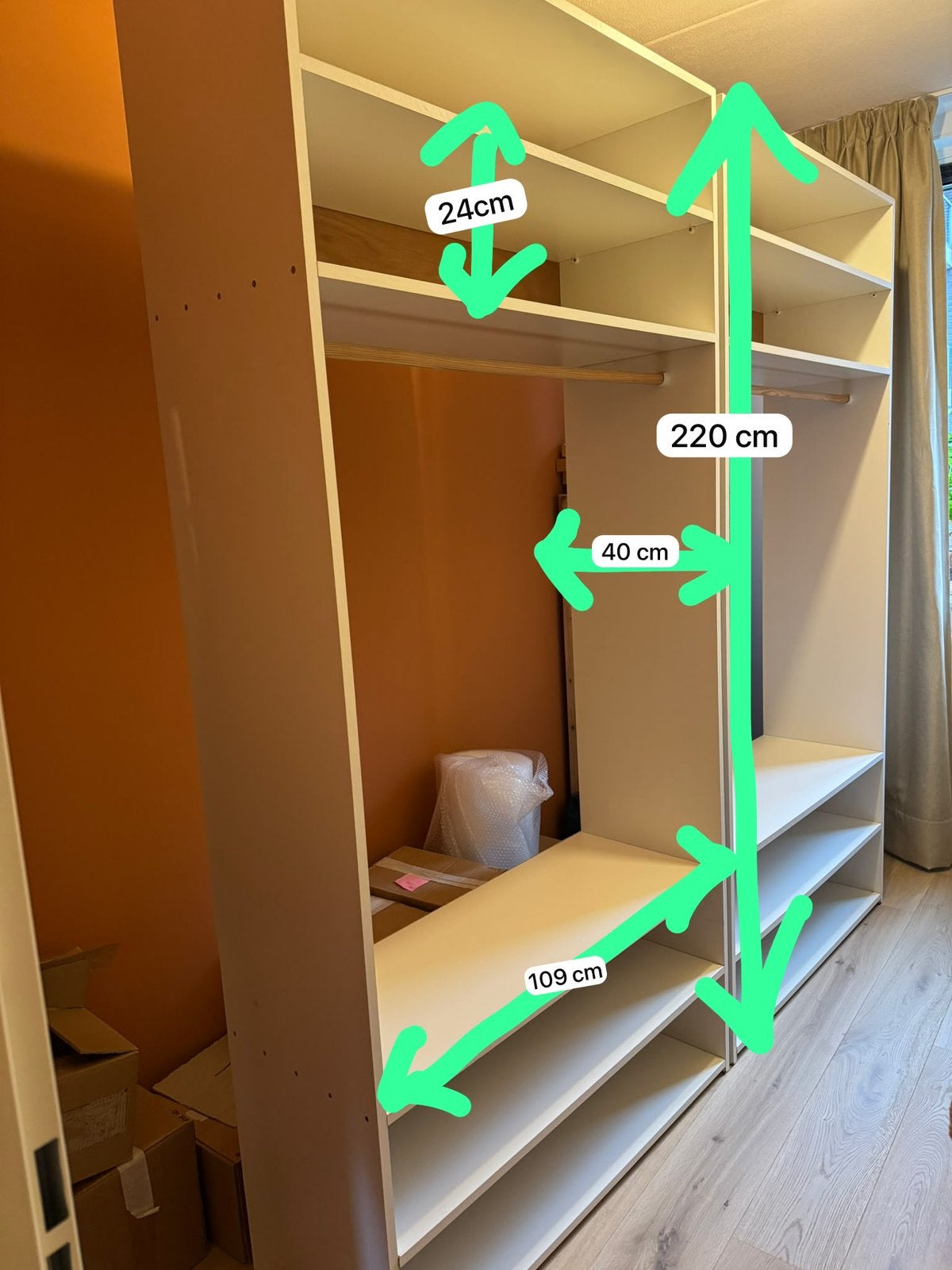 Gratis ophalen - 2x Kledingkast, Huis en Inrichting, Kasten | Kledingkasten, Ophalen, 100 tot 150 cm, 200 cm of meer, Met plank(en)