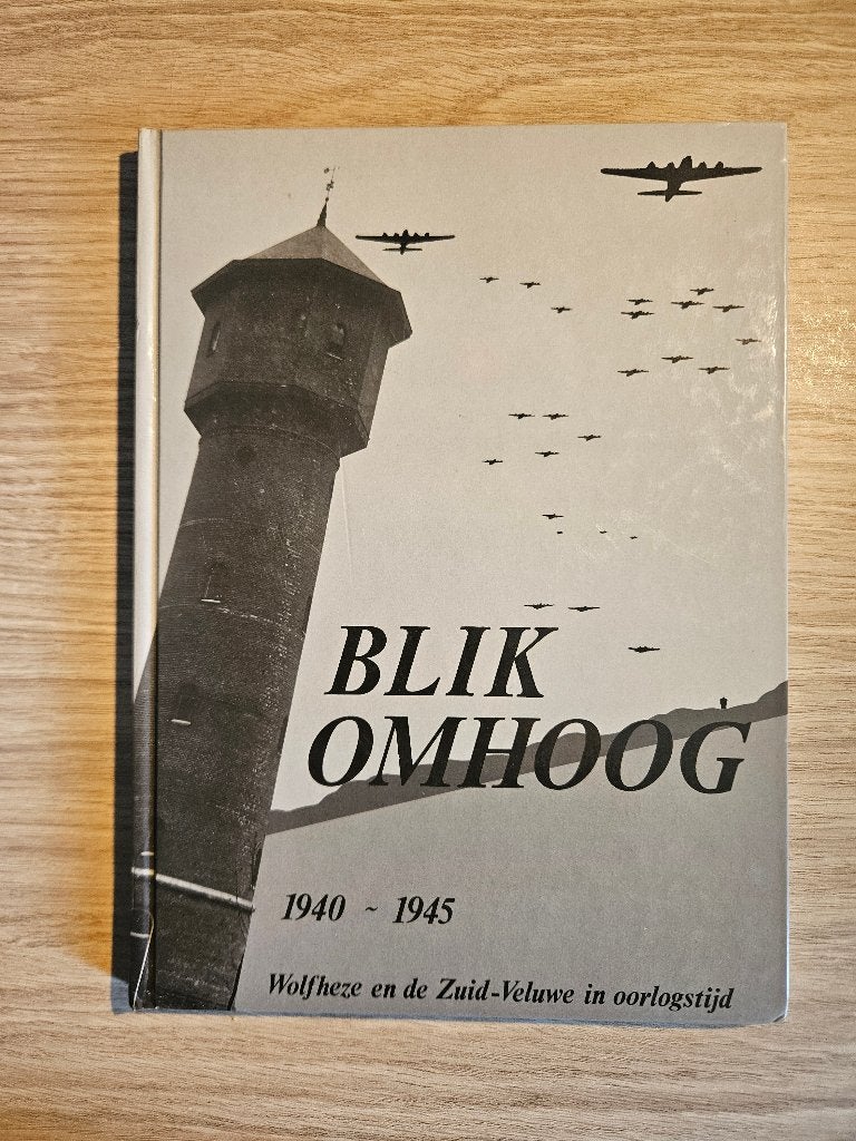 Slag om Arnhem boek Blik omhoog., Ophalen of Verzenden, Overige soorten, Engeland, Boek of Tijdschrift