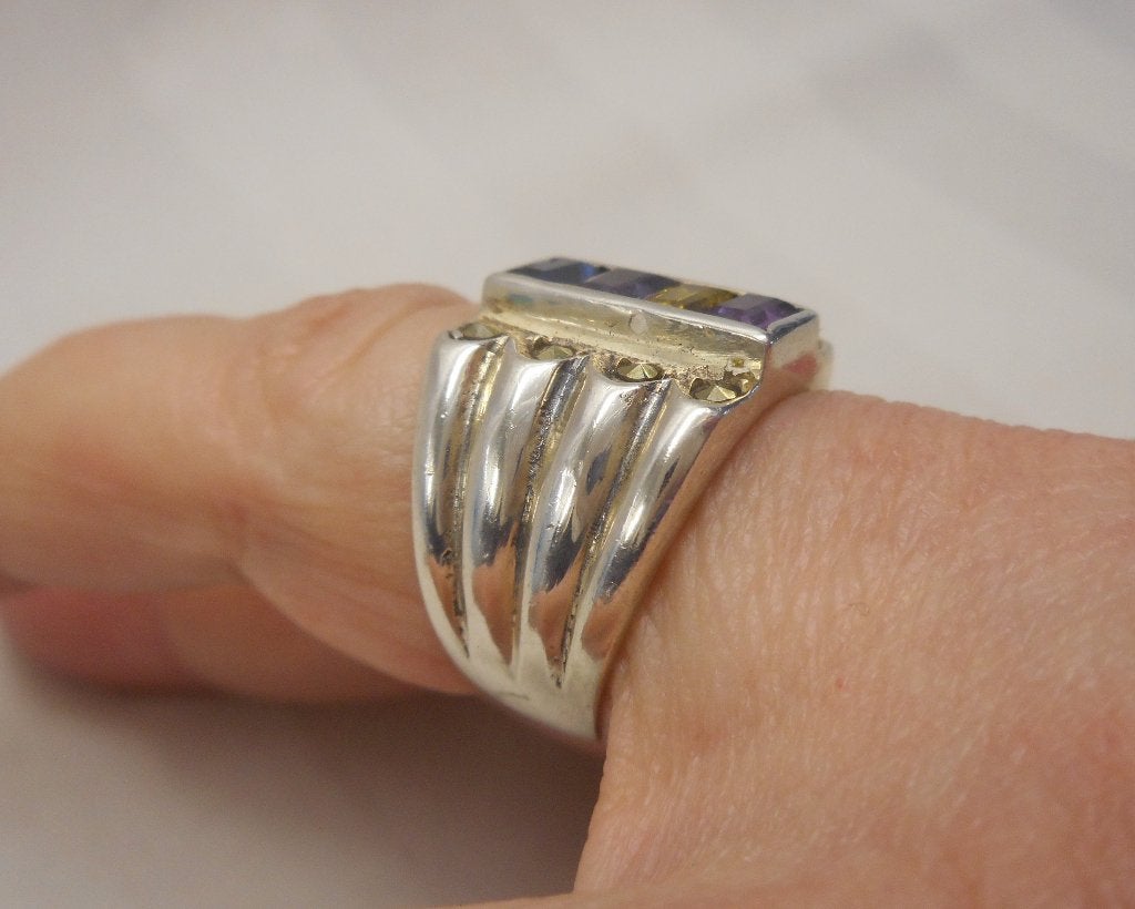 Zilveren vintage ring met gekleurde stenen maat 16.6 nr.273, Verzenden, Dame, Zilver, Zilver