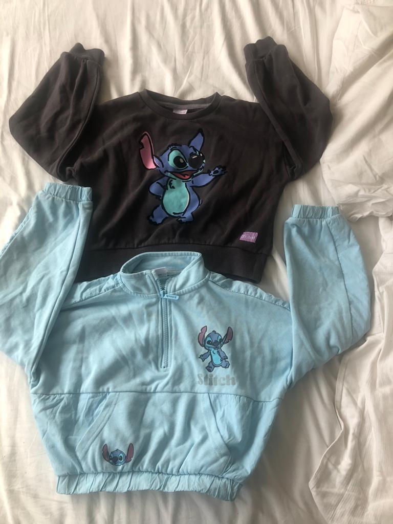 2 stitch truitjes,mt 128, Primark, Ophalen of Verzenden, Gebruikt, Meisje, Trui of Vest