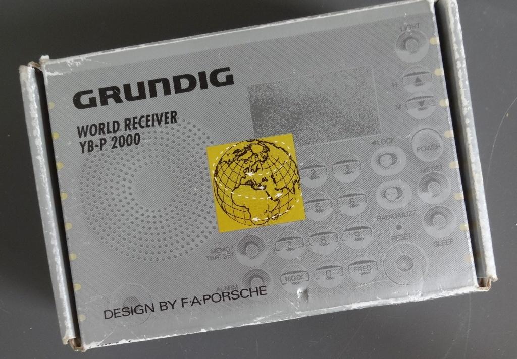 Wereldradio   GRUNDIG YACHTBOY  designed by F.A. PORSCHE, Ophalen of Verzenden, Zo goed als nieuw, Wereldontvanger
