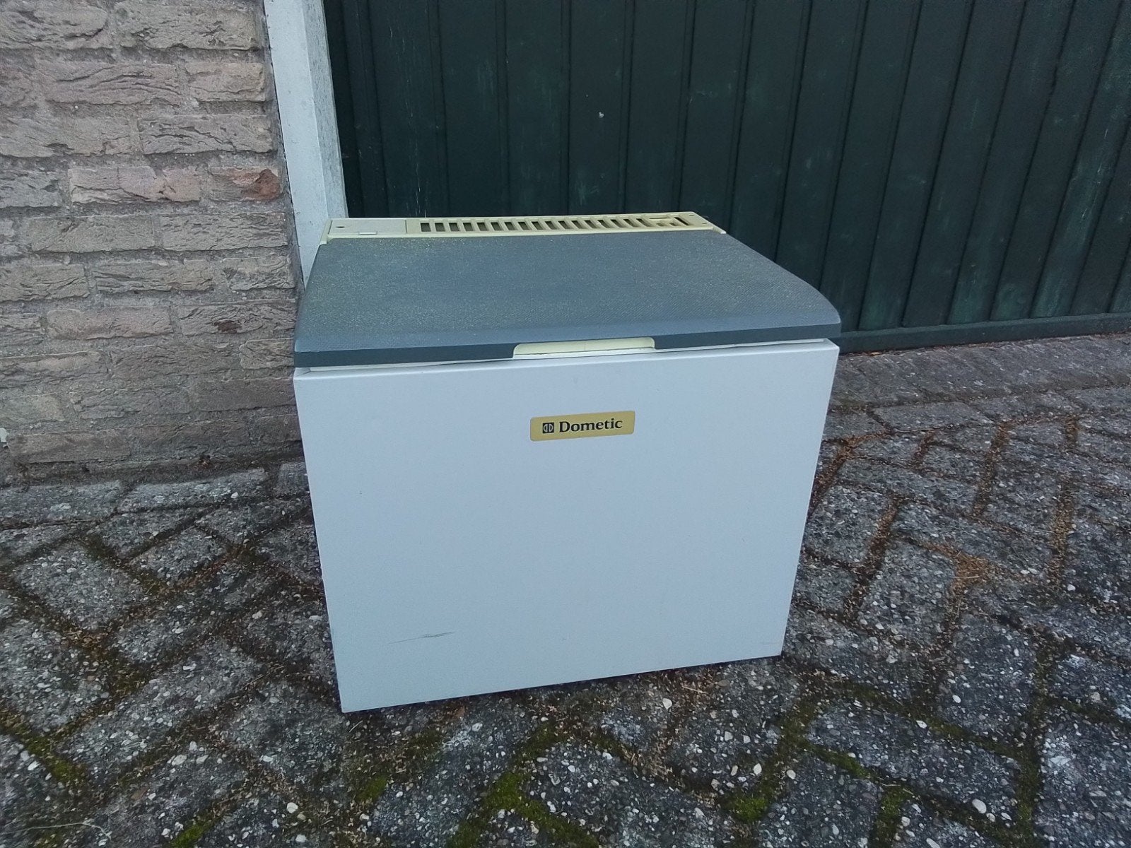 Dometic koelbox, Ophalen, Elektrisch