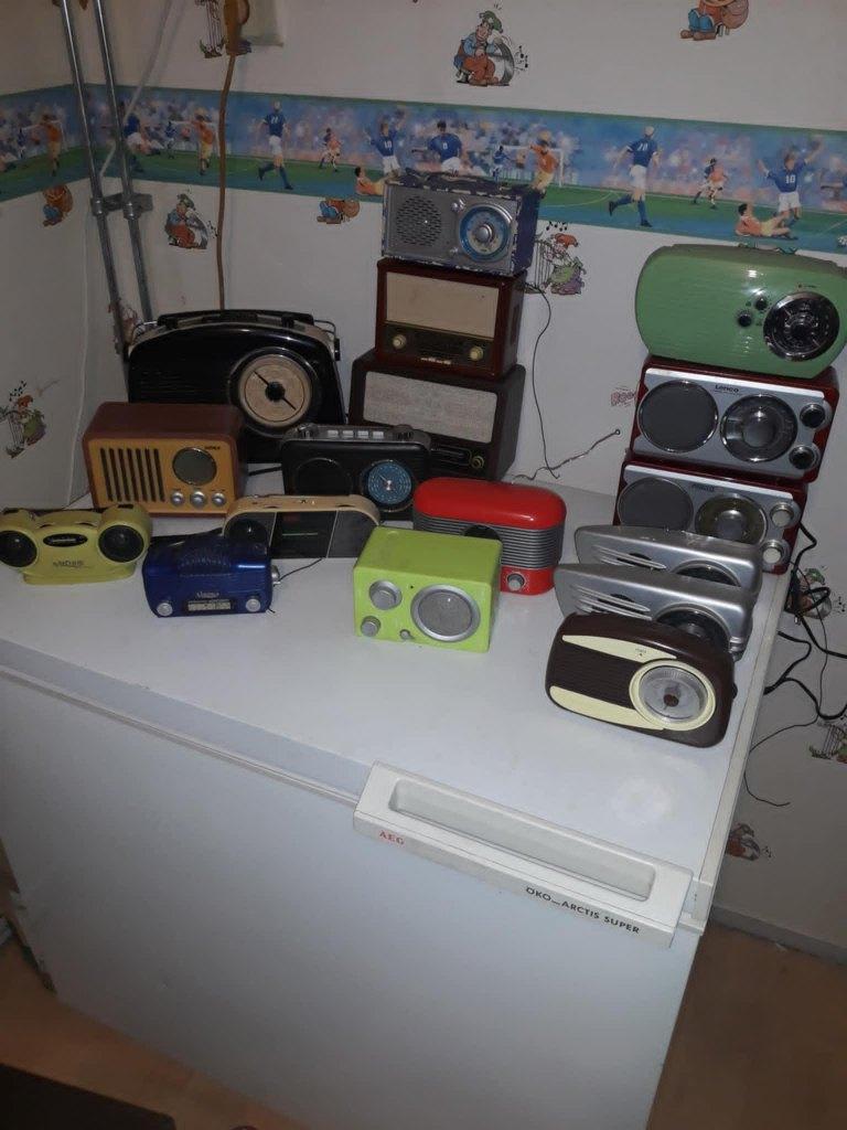 transistor radio s en retro radio s verzameling 23 stuks, Ophalen of Verzenden, Gebruikt, Transistorradio