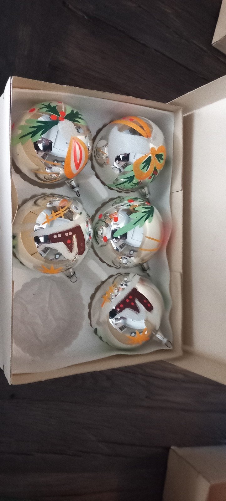 vintage kerstballen, Ophalen