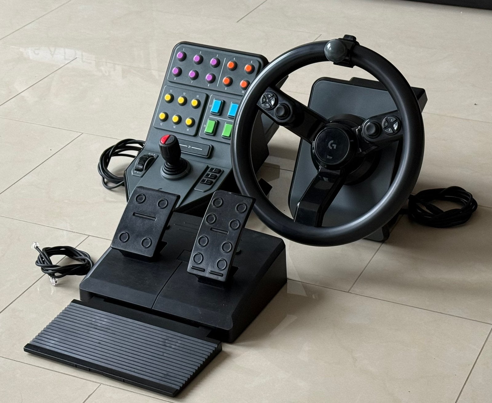 Logitech G Saitek Heavy Equipment Bundle - Zo goed als nieuw, Computers en Software, Joysticks, Zo goed als nieuw, Ophalen of Verzenden