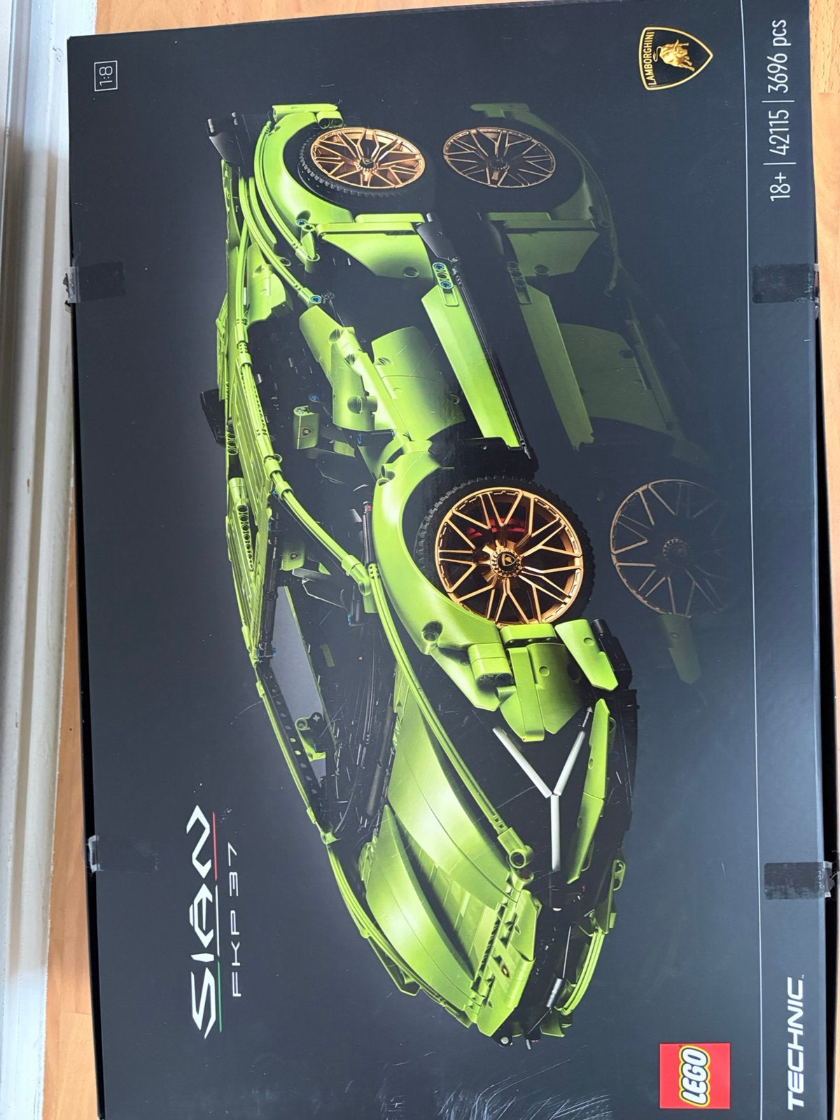 Lamborghini Sian FKP 37, Kinderen en Baby's, Speelgoed | Duplo en Lego, Ophalen, Zo goed als nieuw